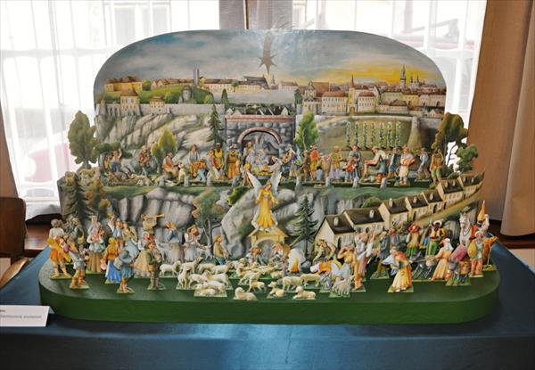 Výstava betlémů v muzeu - online a návod na výrobu betlému a vánočního stromečku