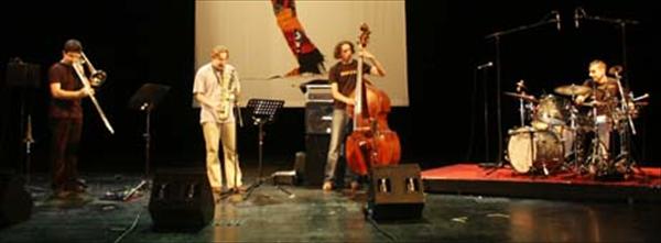 Fotografie �. 367 k �l�nku Program jazzov�ho festivalu (2006) 